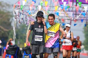 BIB: 47927, 47584
                            <button type="button" onclick="openModal(9918694)" class="btn btn-primary btn-sm float-right btn-popup" data-toggle="modal" data-target=".modal-high-quality">
                        <i class="fas fa-shopping-cart"></i> Add to Cart
                    </button>
                                            <button type="button" onclick="isThisMe(9918694, true)" class="btn btn-success btn-sm float-right btn-popup btn-isme hidden" data-toggle="tooltip" data-placement="bottom" title="นี่คือรูปของคุณใช่ไหม คลิกที่นี่เพื่อเอาเข้าอัลบั้ม">
                        <i class="fas fa-plus"></i> Add to album
                    </button>
                    <button type="button" onclick="isThisMe(9918694, false)" class="btn btn-warning btn-sm float-right btn-popup btn-isnotme hidden">
                        <i class="fas fa-ban"></i> Remove from album
                    </button>